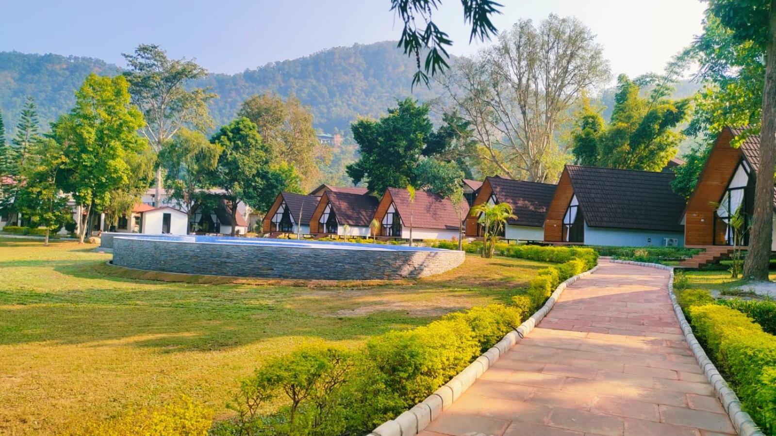 Welcomheritage Tarangi Ramganga Resort Marchula Exterior photo