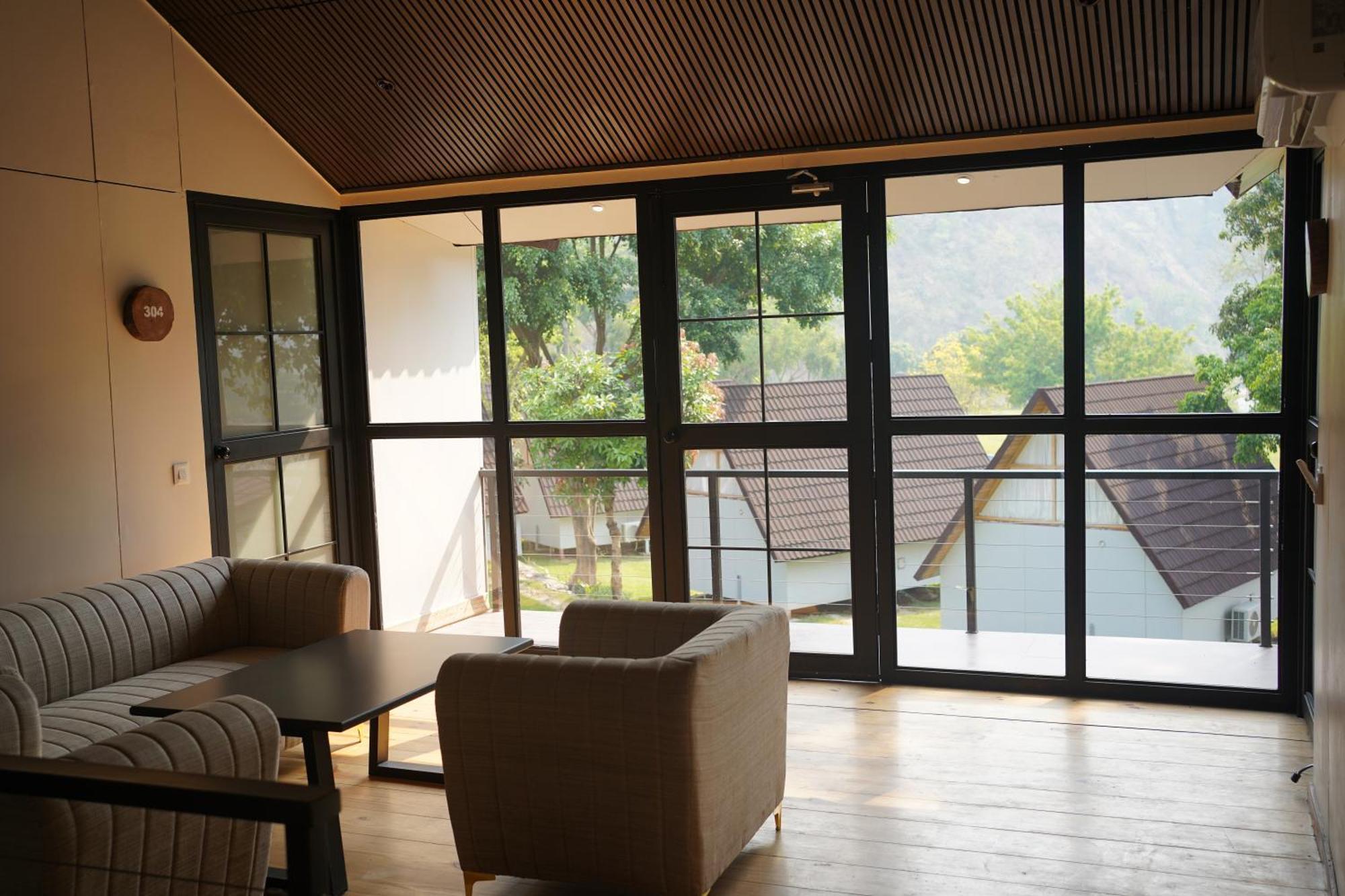 Welcomheritage Tarangi Ramganga Resort Marchula Exterior photo